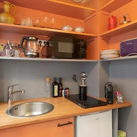 Couleur Corail Peaceful Gem & Shared Yard أونفلور