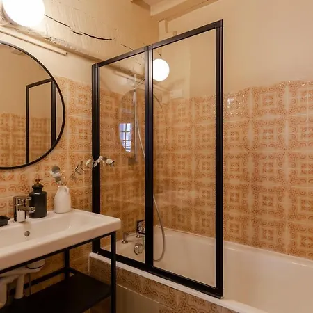 Couleur Corail Peaceful Gem & Shared Yard * オンフルール