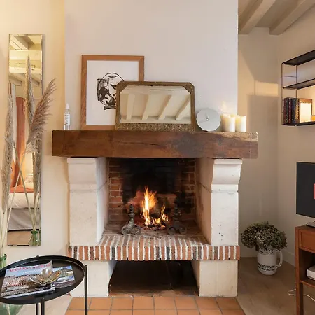 Appartement Couleur Corail Peaceful Gem & Shared Yard